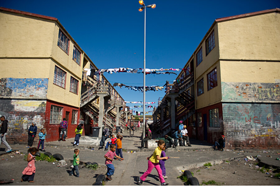 1027-children-play-Manenberg-southafrica